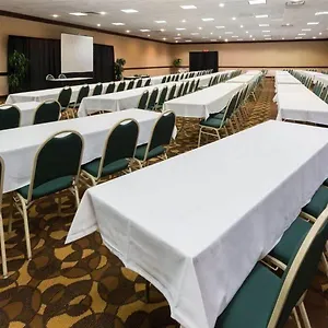 Ramada Plaza And Conference Center Hotel Louisville
